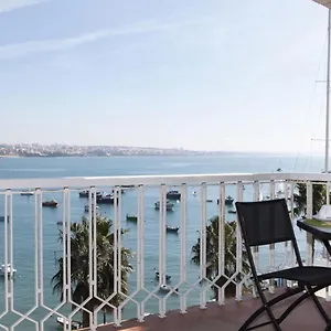 Apartment Remarkable View Over Bay